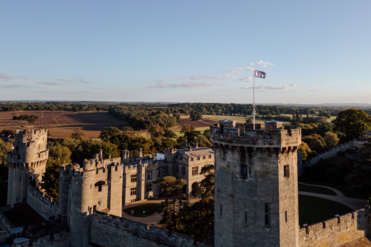 Warwick Castle IoL flag