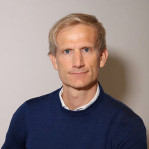 /media/allh5n4v/oliver-aust-400x400.jpg?v=1dc476111330b70