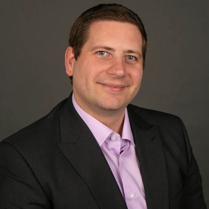 /media/qwcfr2qi/emrys-green-fiol.png?rxy=0.5765625,0.3432601880877743&v=1dc4748709172f0